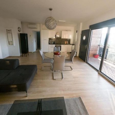 "Le Relax" - Velaux Appart Climatise - 6 Pers Avec Terrasse A 15 Min Plage Et Aeroport Exteriör bild